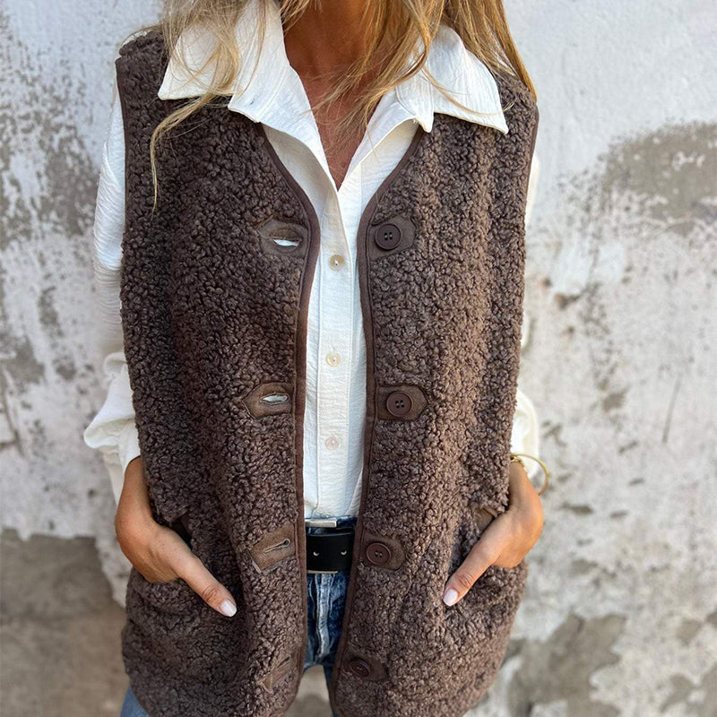 Sahsa | cozy button vest